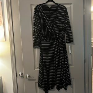 NWT Women’s Perceptions NY Midi Dress- XL